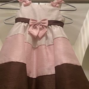 Rare, too little princess dress!